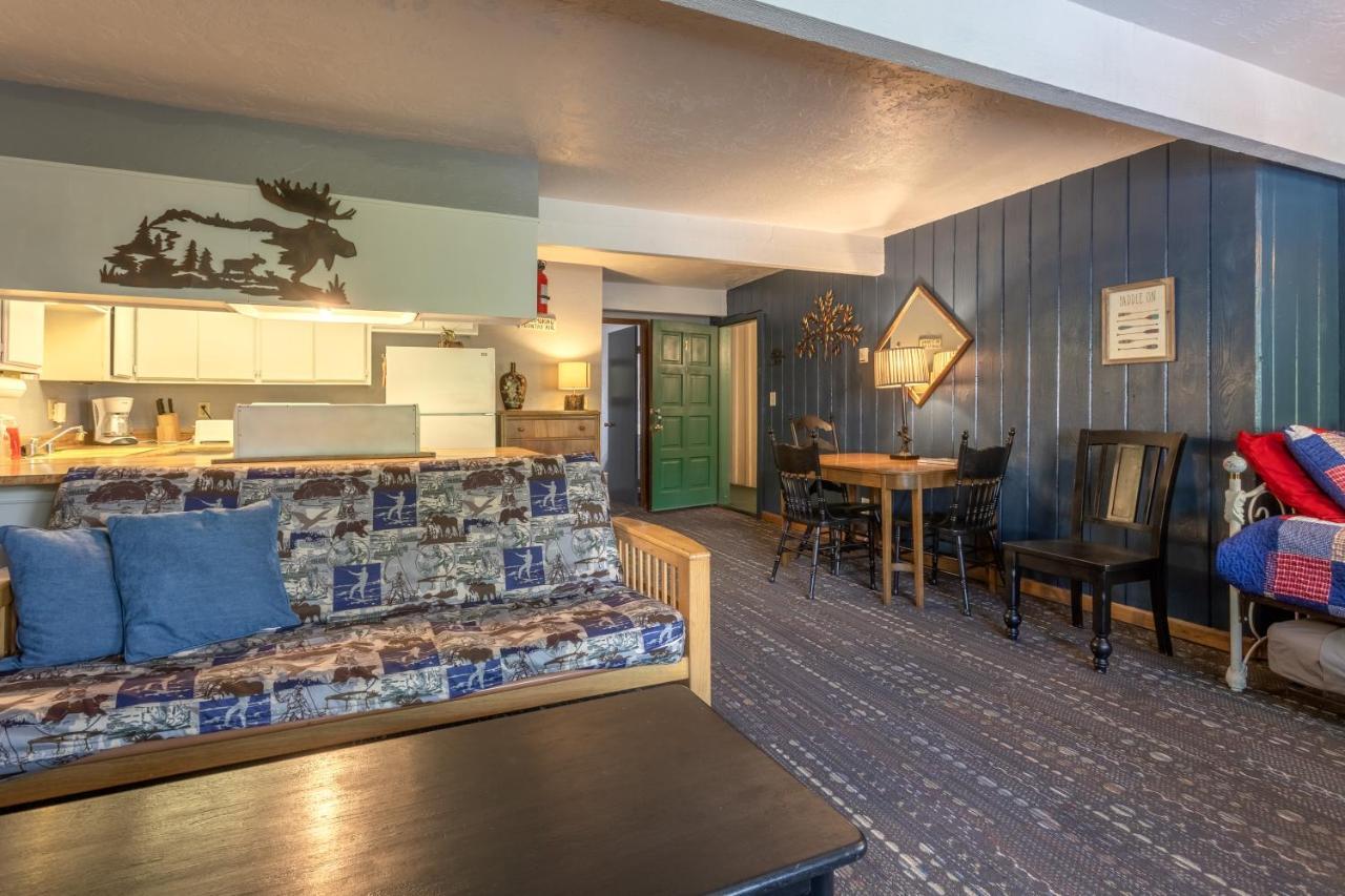 Village Suites Inn - American Black Bear - Perfect Location, In The Village! Can'T Be Better! Big Bear Lake Exterior foto